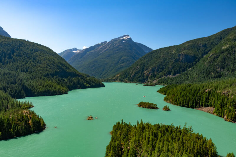 What Places Have Shoulder Season in USA in September: North Cascades National Park