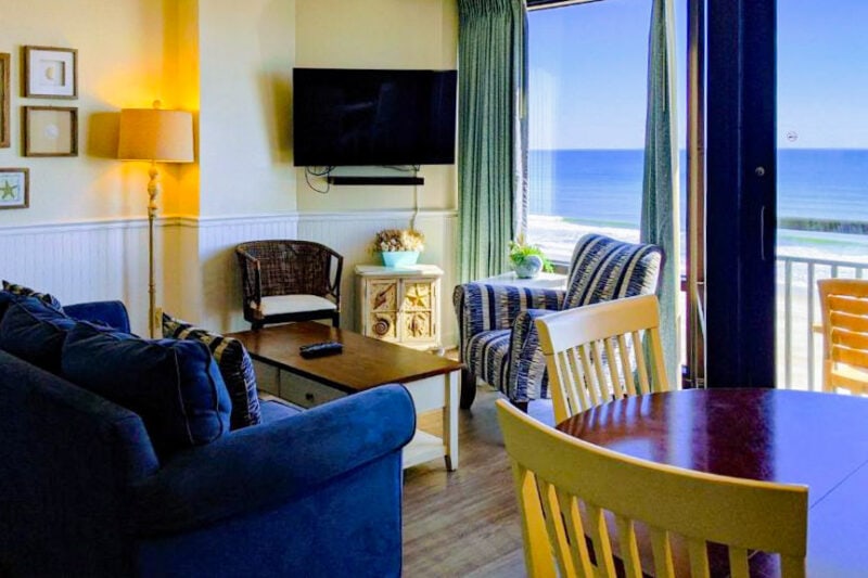 Where to Stay in Wilminton, North Carolina: Shell Island ResortBeach