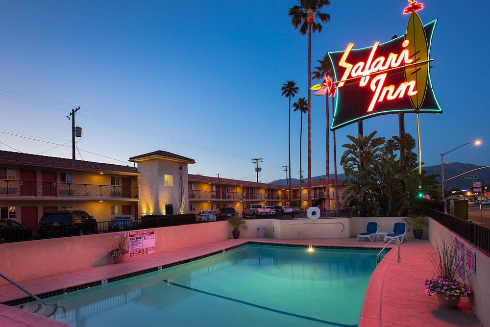 Best Hotels Near Universal Studios Hollywood: Safari Inn, a Coast Hotel