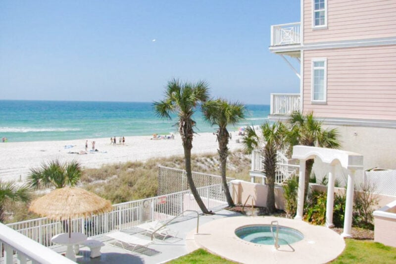 Best Hotels in Panama City Beach, Florida: Pineapple Villas