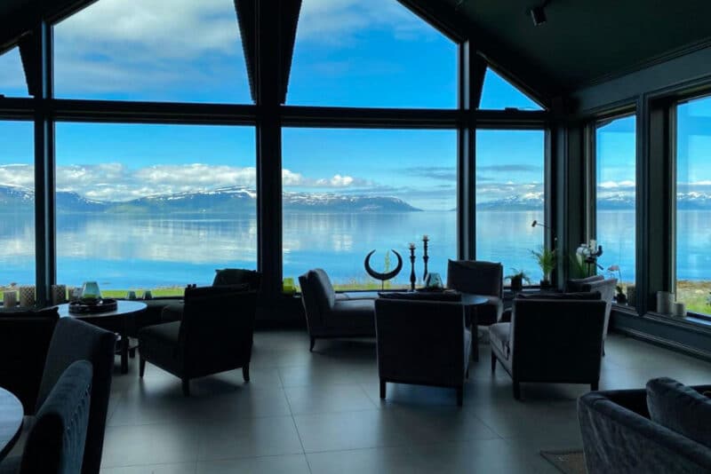 Boutique Hotels to See Northern Lights: Lyngen Experience Lodge