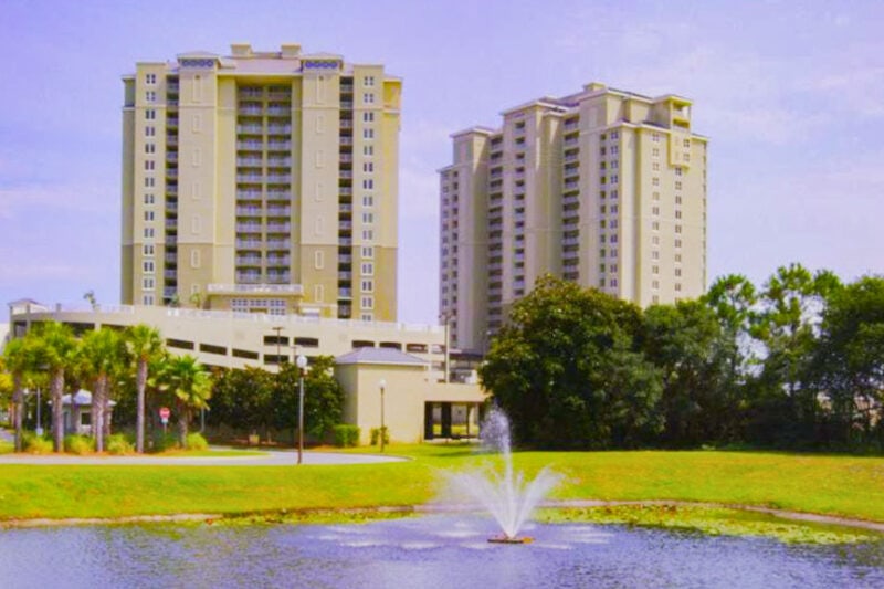 Cool Hotels in Panama City Beach, Florida: Grand Panama Beach Resort by Emerald View Resorts