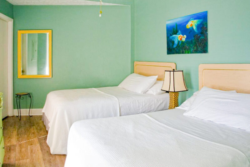 Cool Hotels in Panama City Beach, Florida: Pineapple Villas