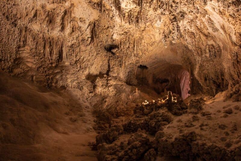Must Visit Places in April: Carlsbad Caverns National Park