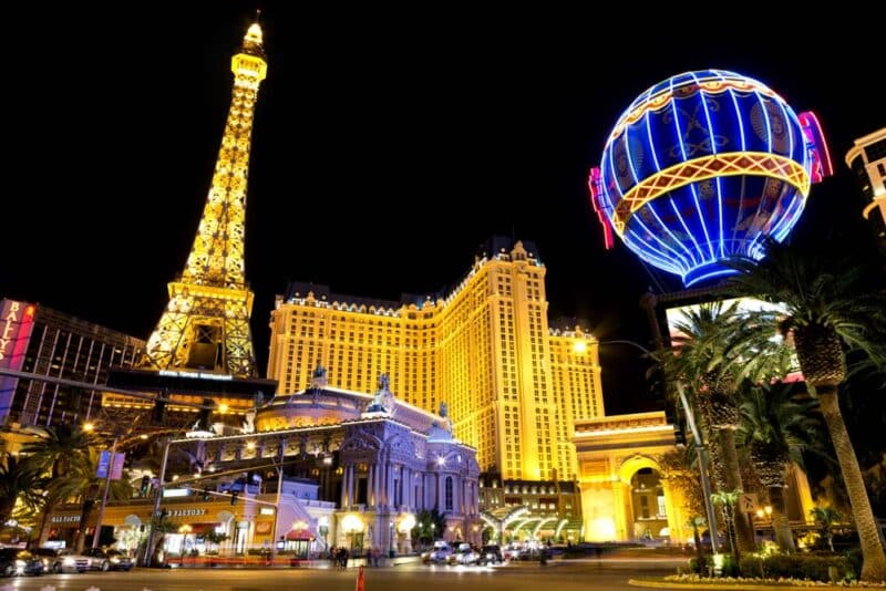Must Visit Places in April: Las Vegas, Nevada