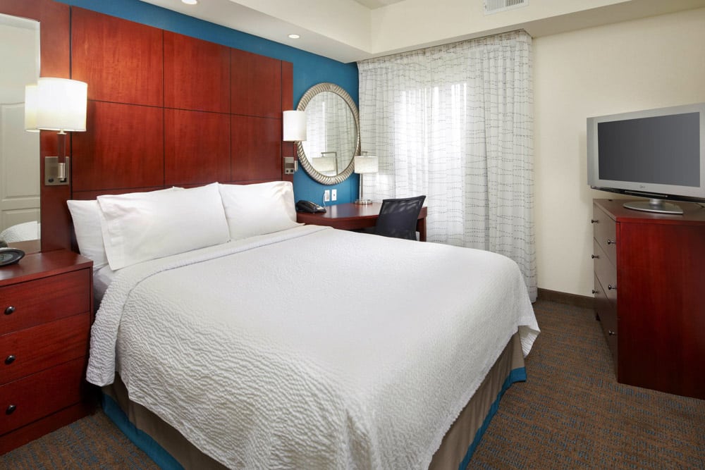 Rutherford Hotels Close to MetLife Stadium: Residence Inn East Rutherford Meadowlands