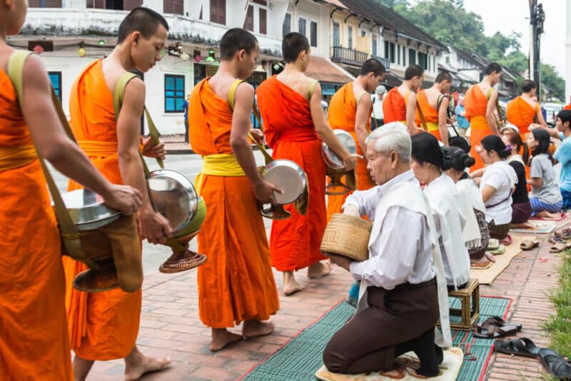 What to do in Luang Prabang, Laos: Alms Giving