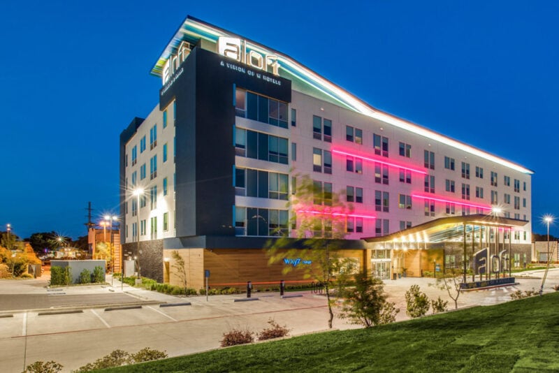 Where to Stay in Arlington, Texas: Aloft Dallas Arlington Entertainment District