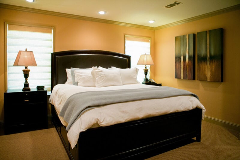 Where to Stay in Arlington, Texas: The Sanford House Inn & Spa