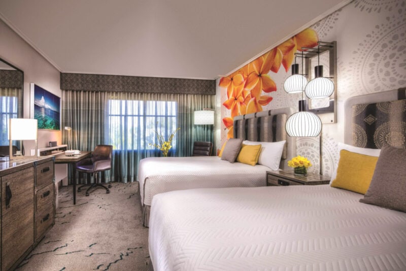 Where to Stay Near Universal Orlando: Universal’s Loews Royal Pacific Resort