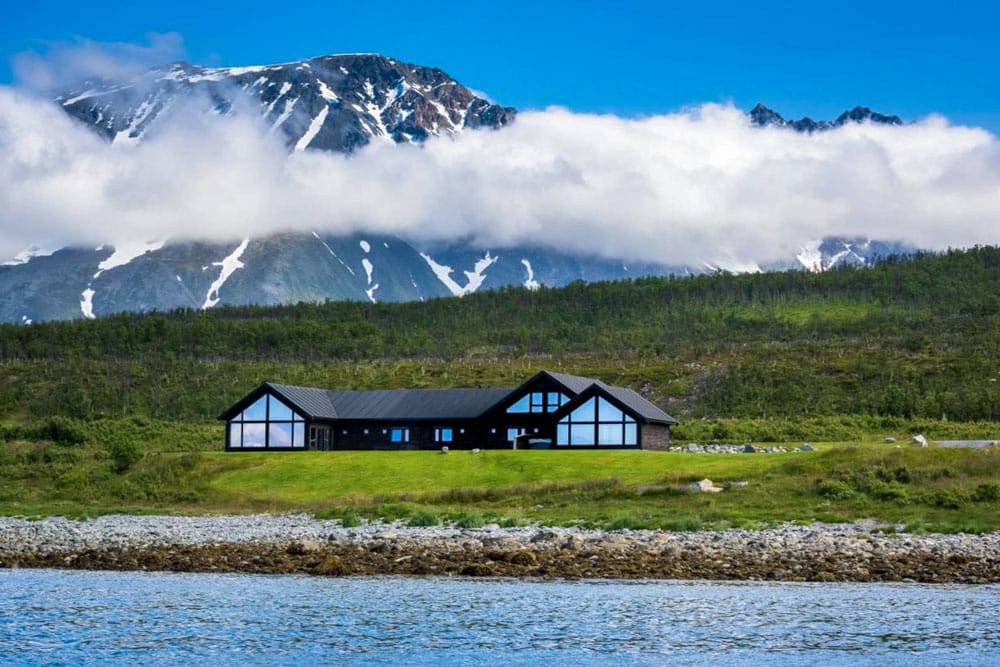 Where to Stay to See Northern Lights: Lyngen Experience Lodge