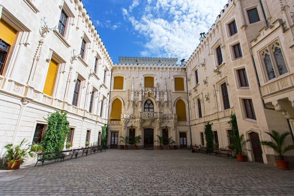 2 Week Itinerary in Czech Republic: Inside Hluboka Castle