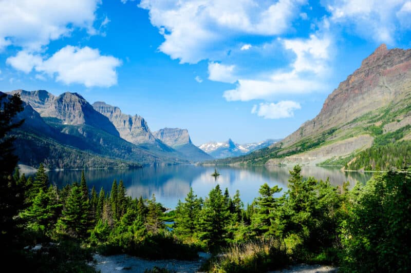 Best Places to Visit in the USA in June: Glacier National Park