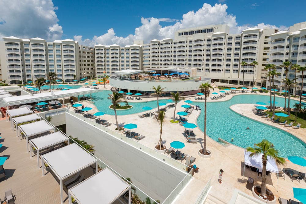 Cool Cancun Hotels: Royal Uno