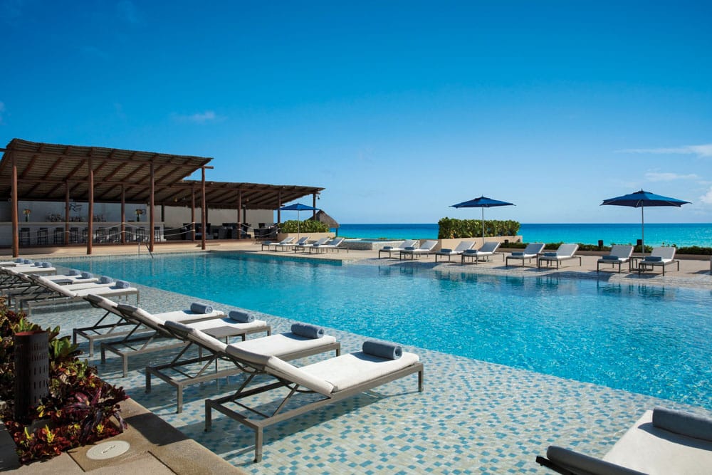 Cool Cancun Hotels: Secrets The Vine Cancun