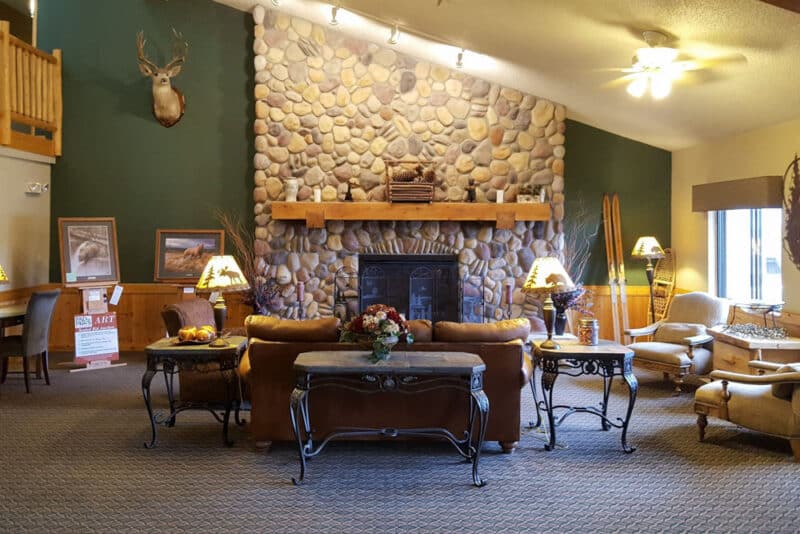 Cool Hotels in Bozeman, Montana: MountainView Lodge and Suites