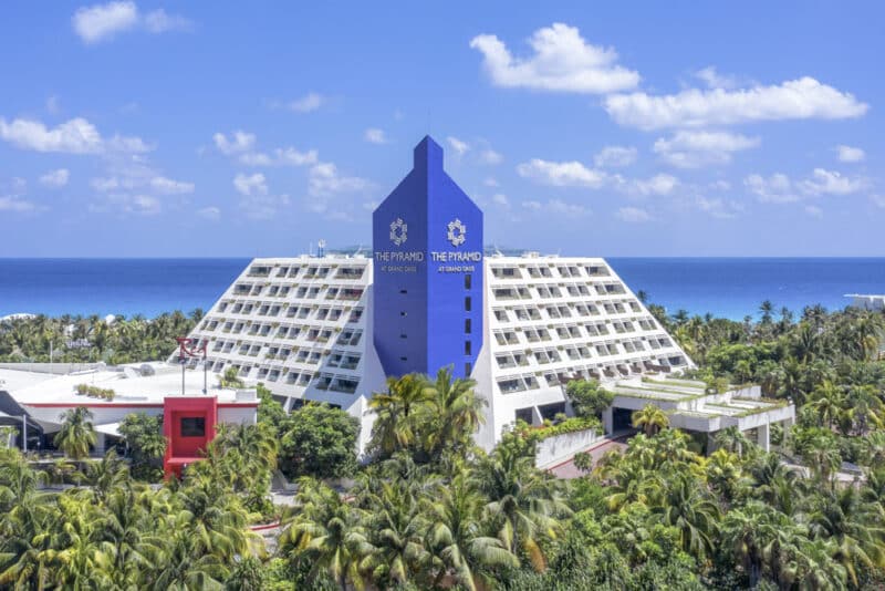 Cool Hotels in Cancun, Mexico: The Pyramid Cancun