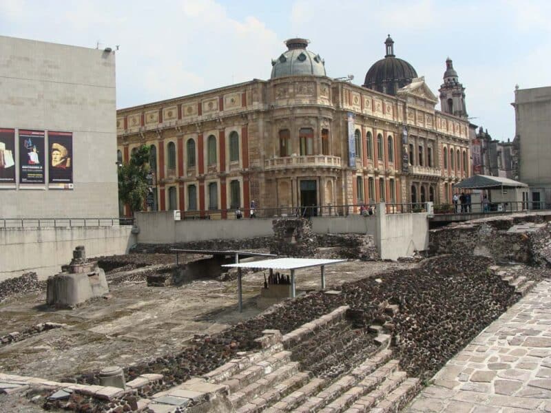 Cool Things to do in Mexico: Centro Historico