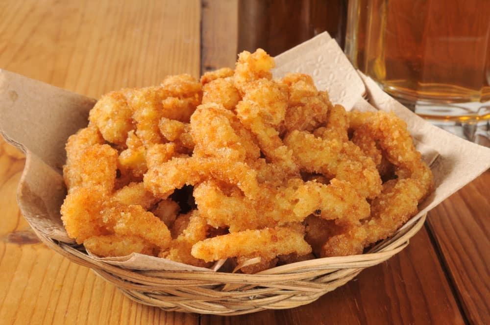 Local Foods to Try in Massachusetts: Fried Clams