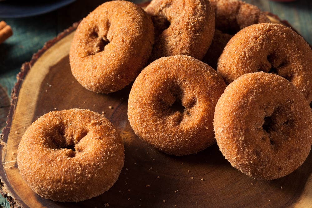 Traditional Foods to Try in Massachusetts: Apple Cider Donuts