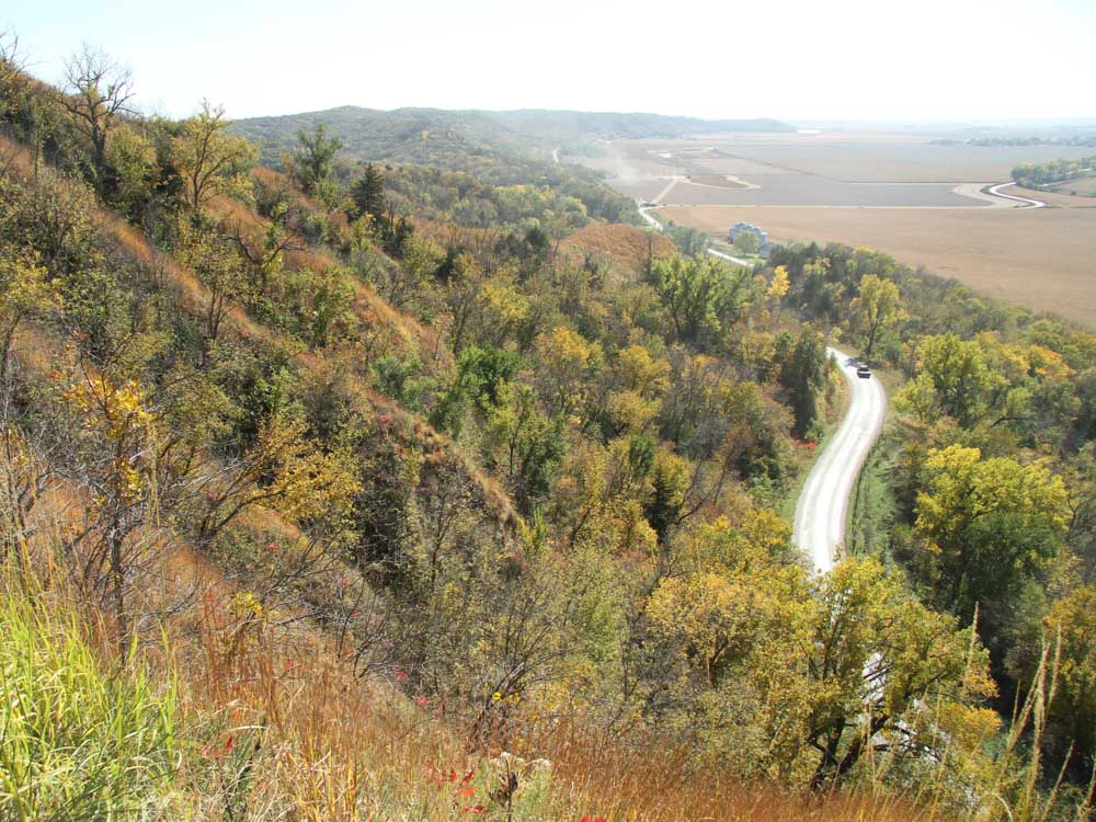 Cool Things to do in Iowa: Loess Hills National Scenic Byway