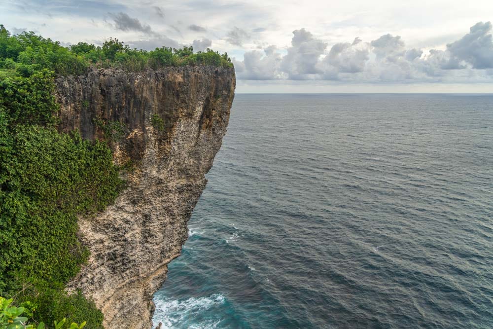 Must do things in Uluwatu, Bali: Karang Boma Cliff