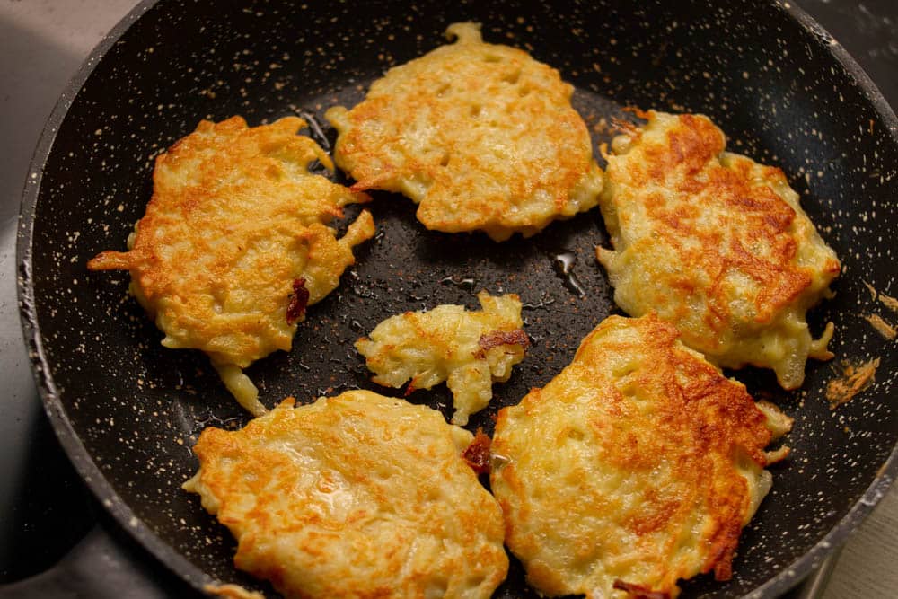 New Zealand Foods to Try List: Whitebait Fritters
