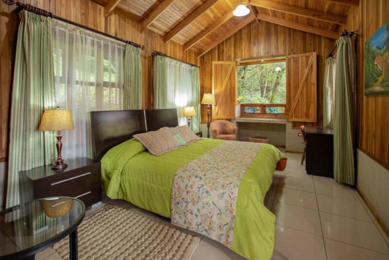 Unique Hotels in Monteverde, Costa Rica: Los Pinos Cabins & Reserve