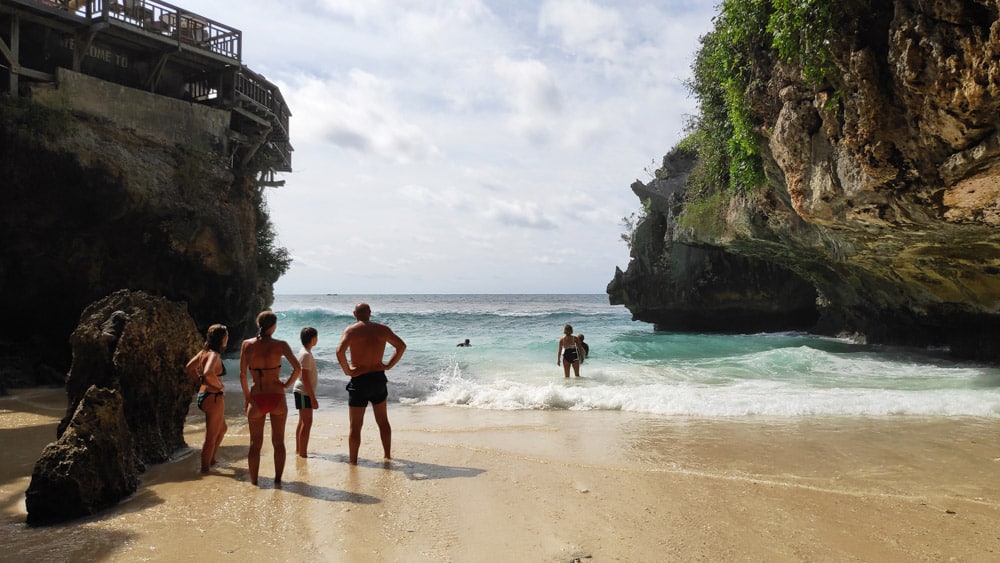 Unique Things to do in Uluwatu, Bali: Suluban Beach