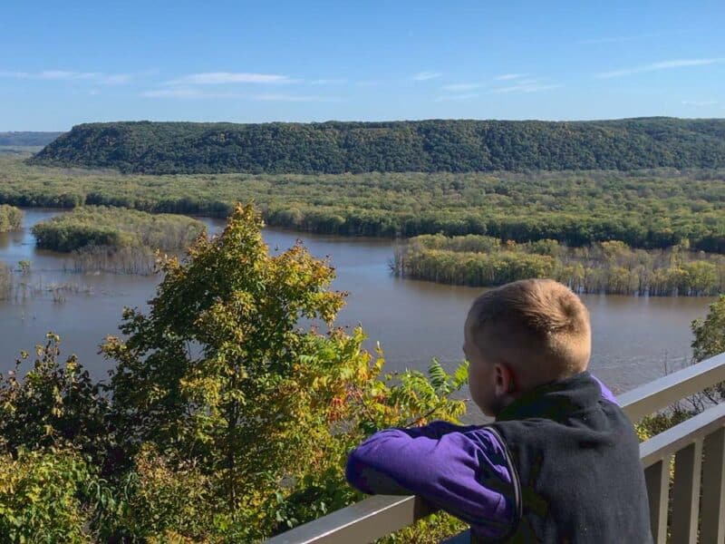 What to do in Iowa: Great River Road National Scenic Byway