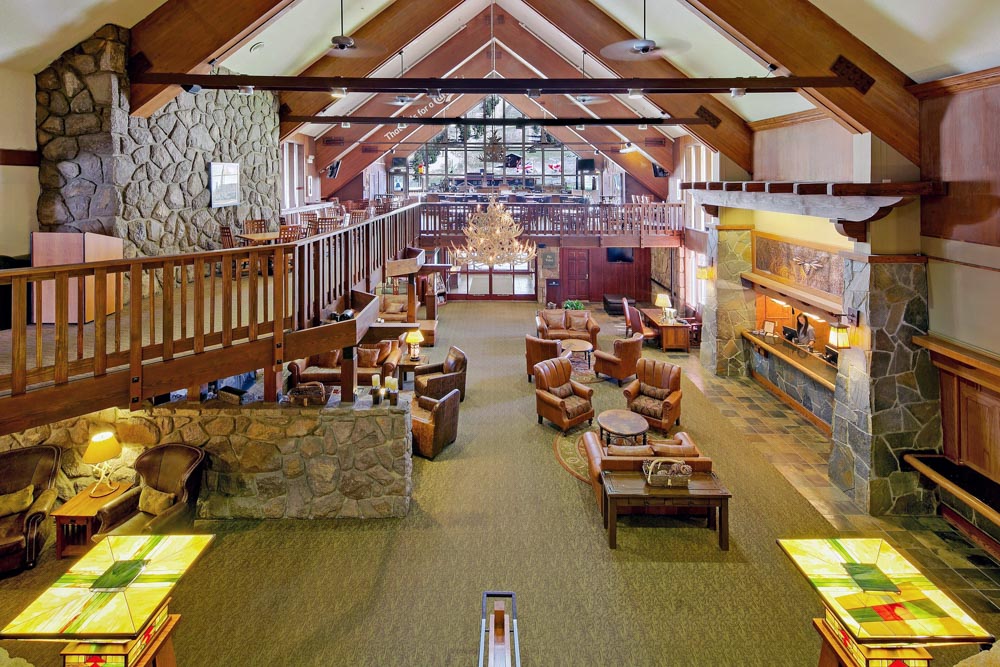 Unique Mammoth Lakes Hotels: Mammoth Mountain Inn