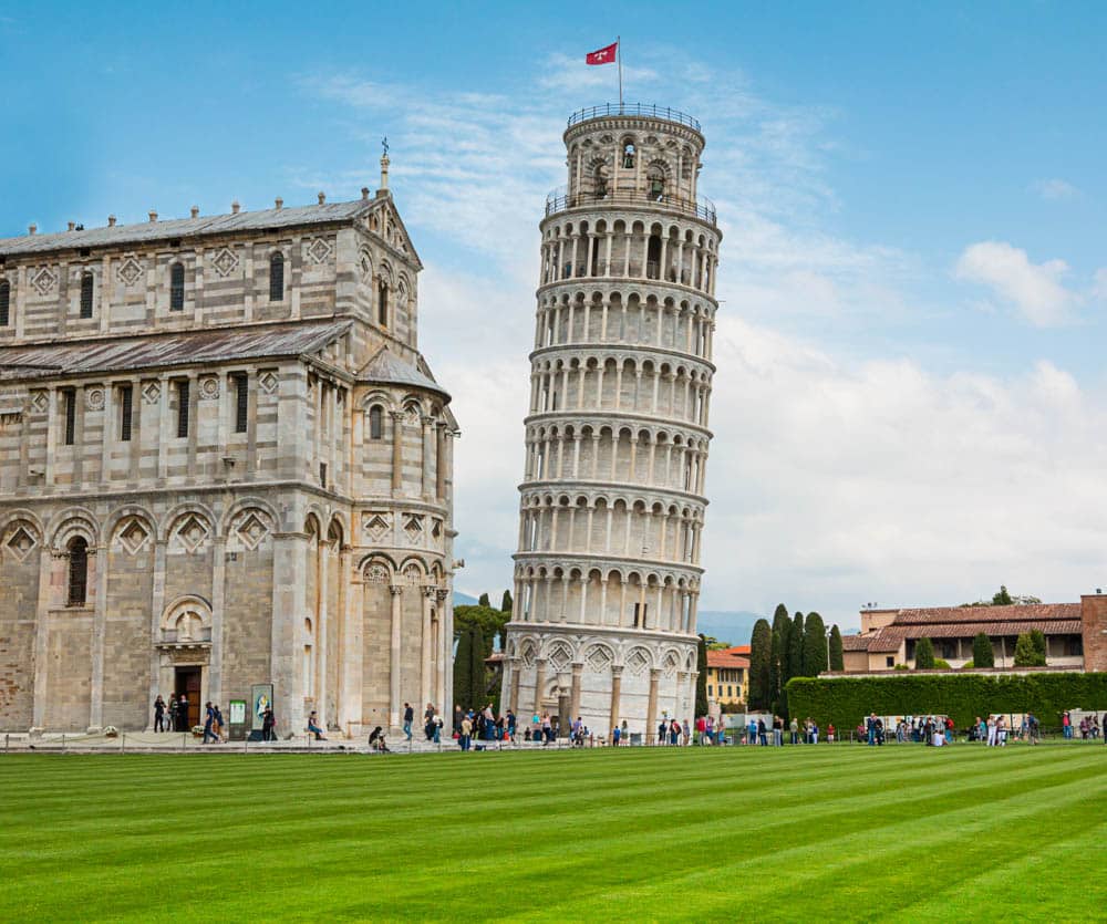 Unique Things to do in Tuscany: Leaning Tower of Pisa