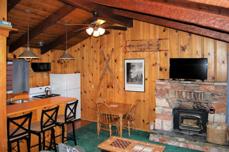 Where to Stay in Mammoth Lakes, California: Edelweiss Lodge