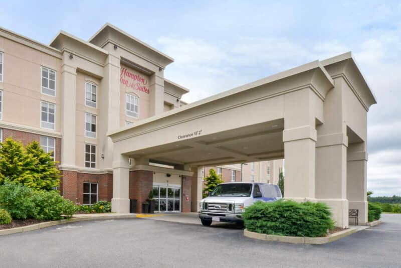 Best Hotels in Plymouth, Massachusetts: Hampton Inn & Suites by Hilton Plymouth