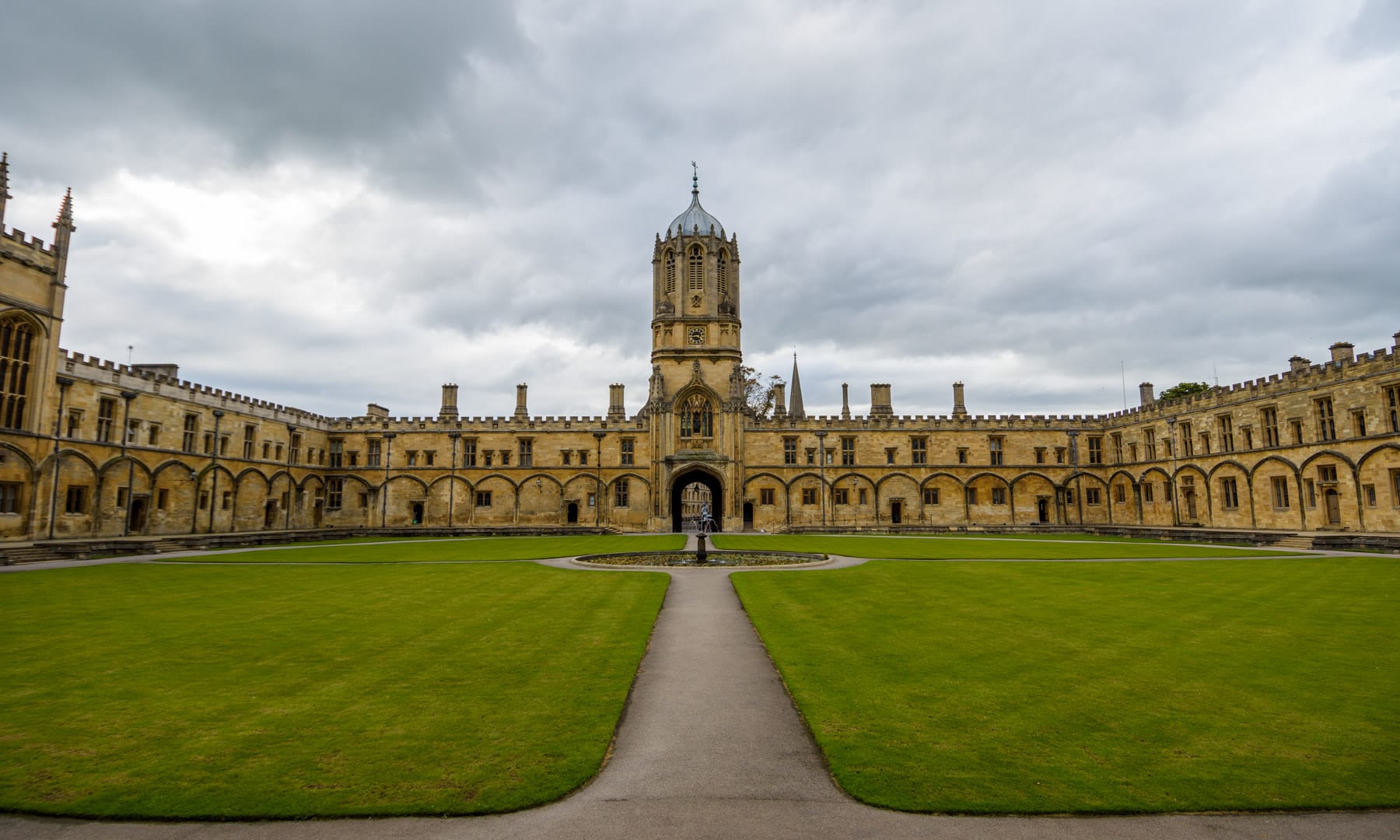 10 Best Things to Do in Oxford - What is Oxford Most Famous For