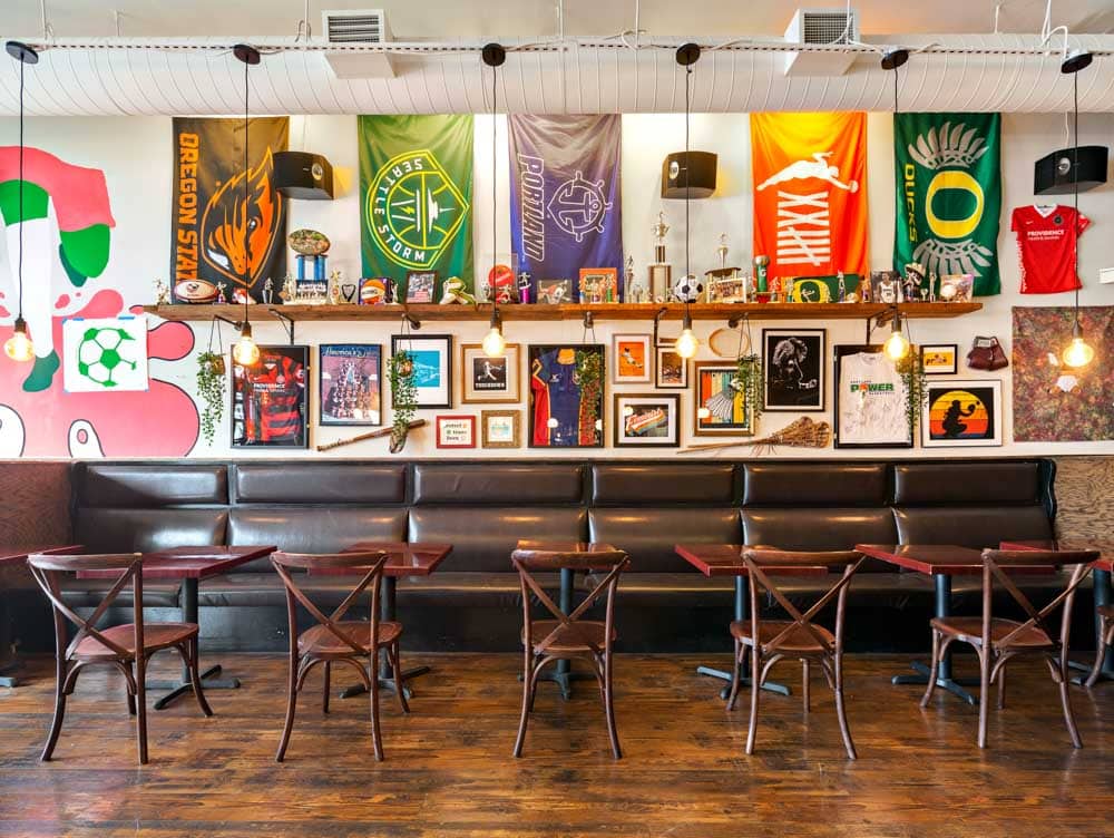 Cool Bars in Portland, Oregon: The Sports Bra