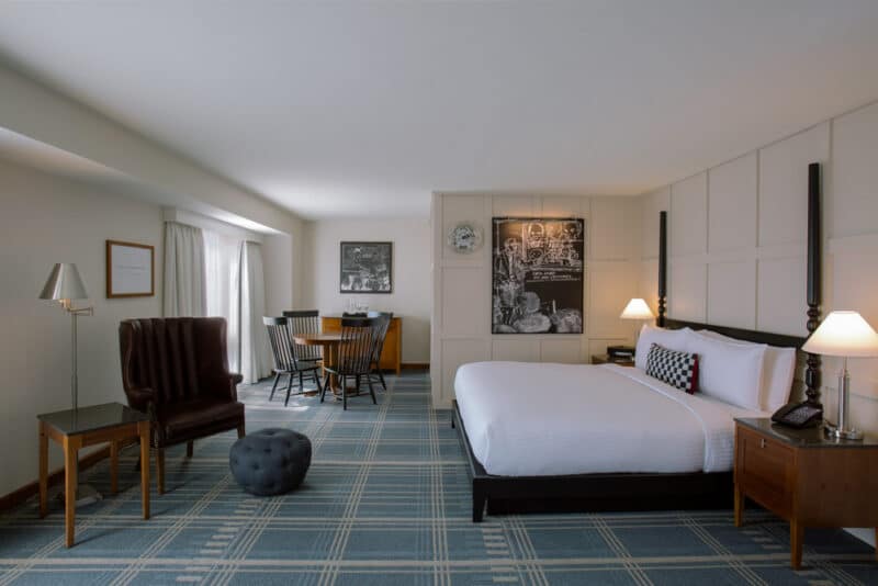 Cool Hotels in Cambridge, Massachusetts: The Charles Hotel in Havard Square