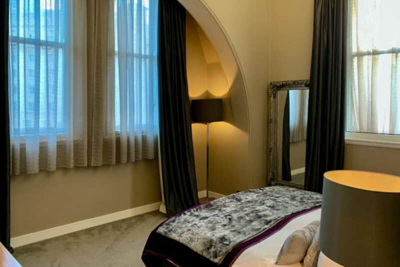 Cool Hotels in Leeds, England: Quebecs Luxury Apartments