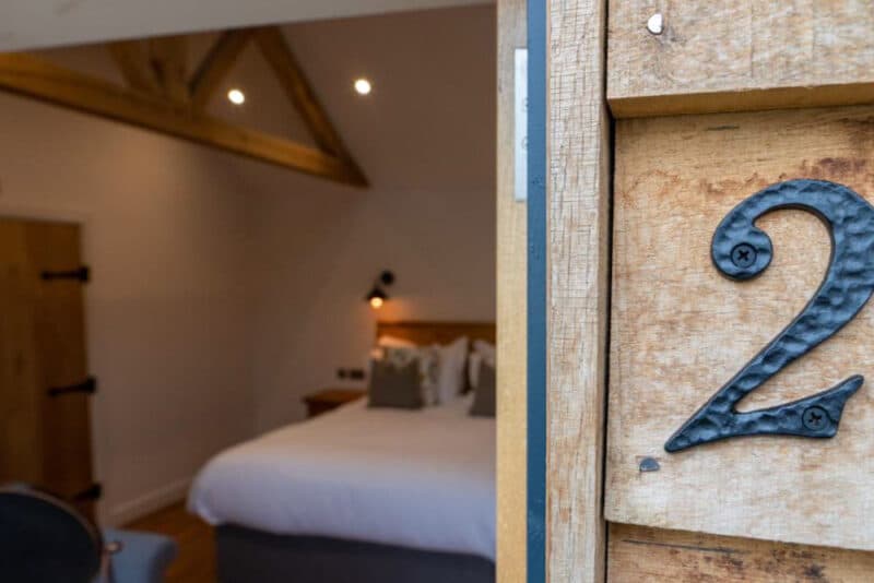 Cool Oxford Hotels: The Chequers at Burcot