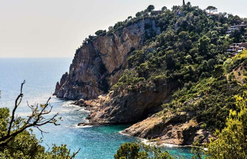 Cool Places to Visit Near Barcelona: Cala Giverola