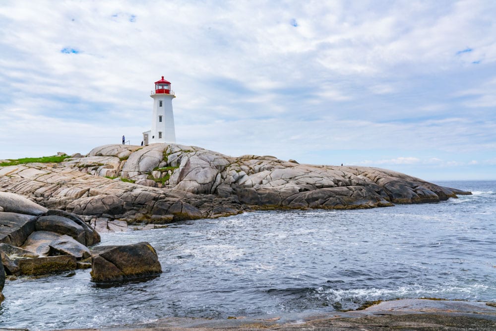 Halifax, Nova Scotia Bucket List: Peggy's Point Lighthouse