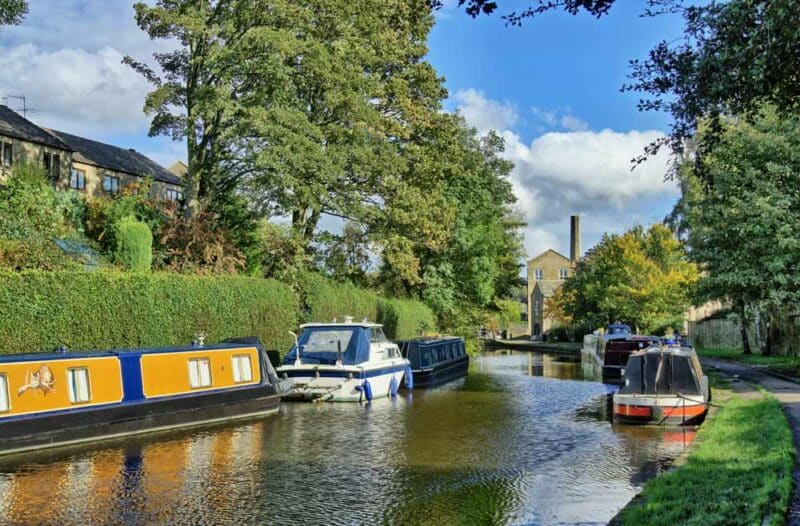Leeds Things to do: Liverpool Canal
