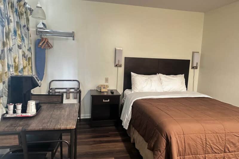Plymouth Boutique Hotels: Blue Spruce Inn & Townhouses