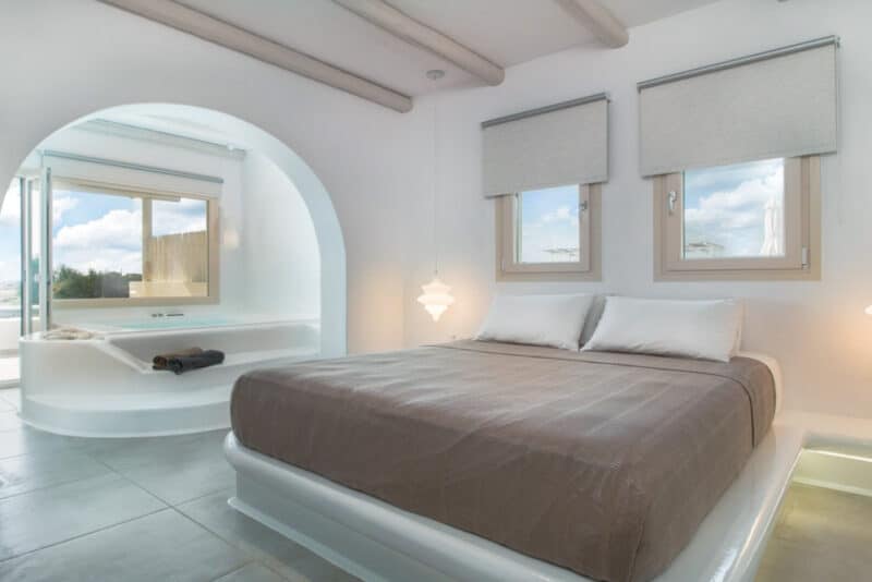 Unique Naxos Hotels: Iphimedeia Luxury Hotel & Suites