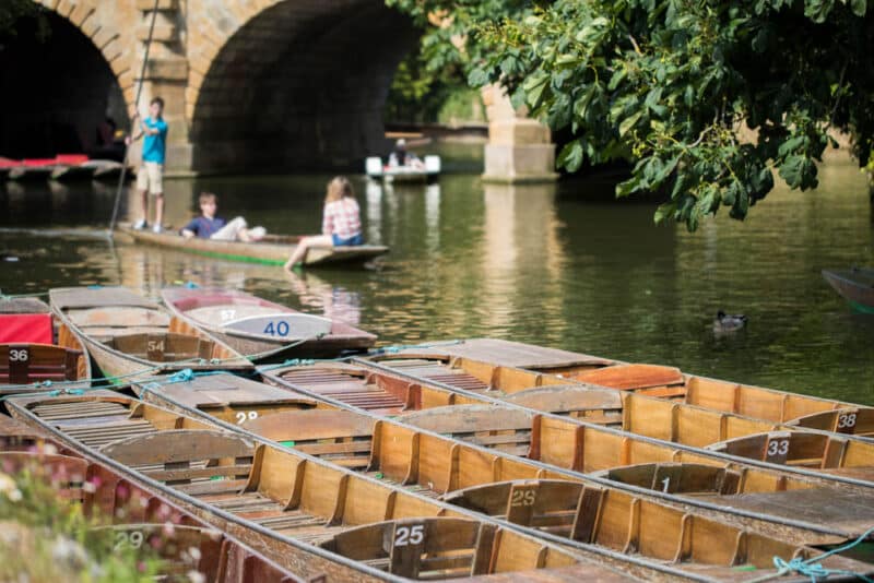 Unique Things to do in Oxford: Punt