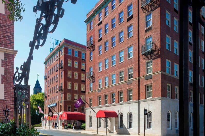 Where to Stay in Cambridge, Massachusetts: Sheraton Commander Hotel