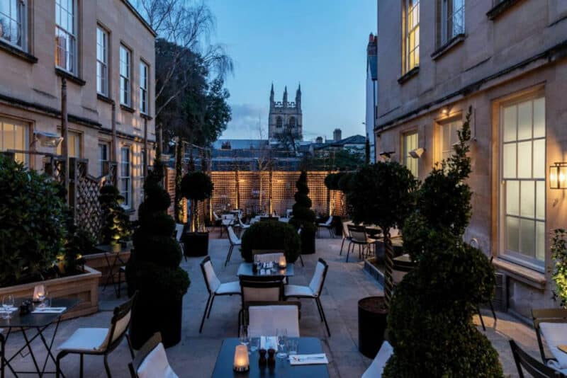 Where to Stay in Oxford, England: Old Bank Hotel