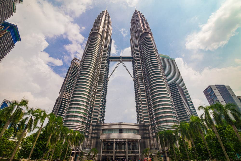 2 Week Malaysia Itinerary: Petronas Towers