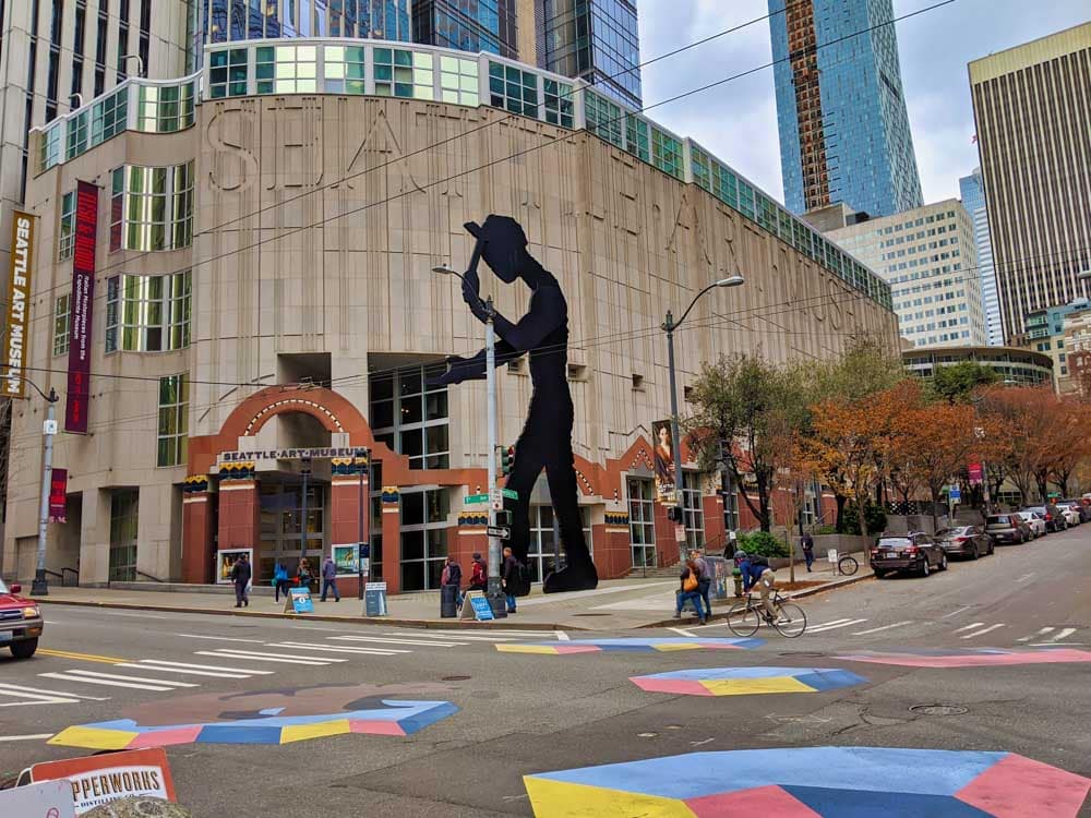 Fun Things to do in Seattle in the Rain: Seattle Art Museum