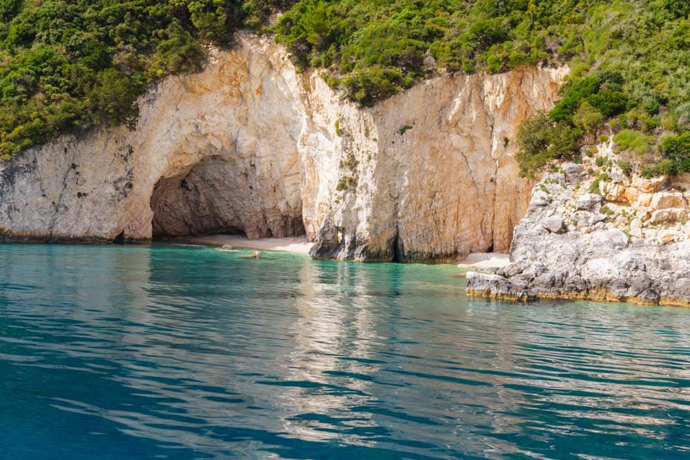 Must Visit Greek Islands: Keri Caves
